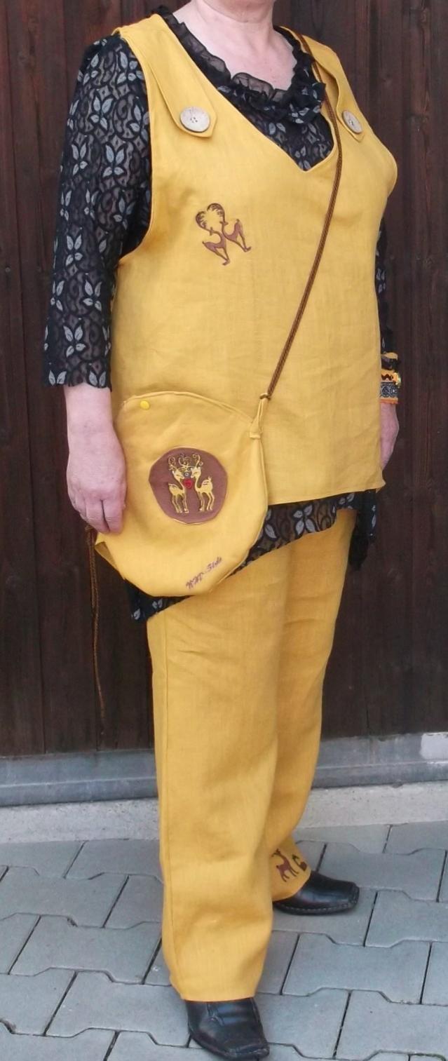 Leinenoutfit von vorne
