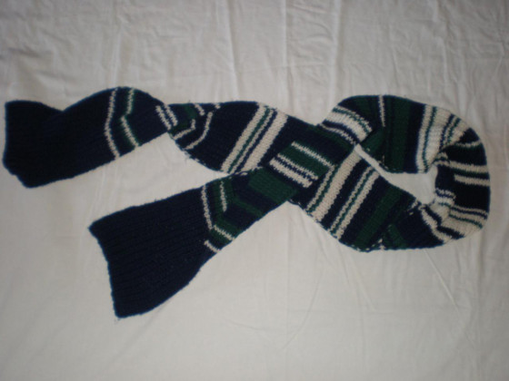 Dicker Schal aus Merino Wolle.