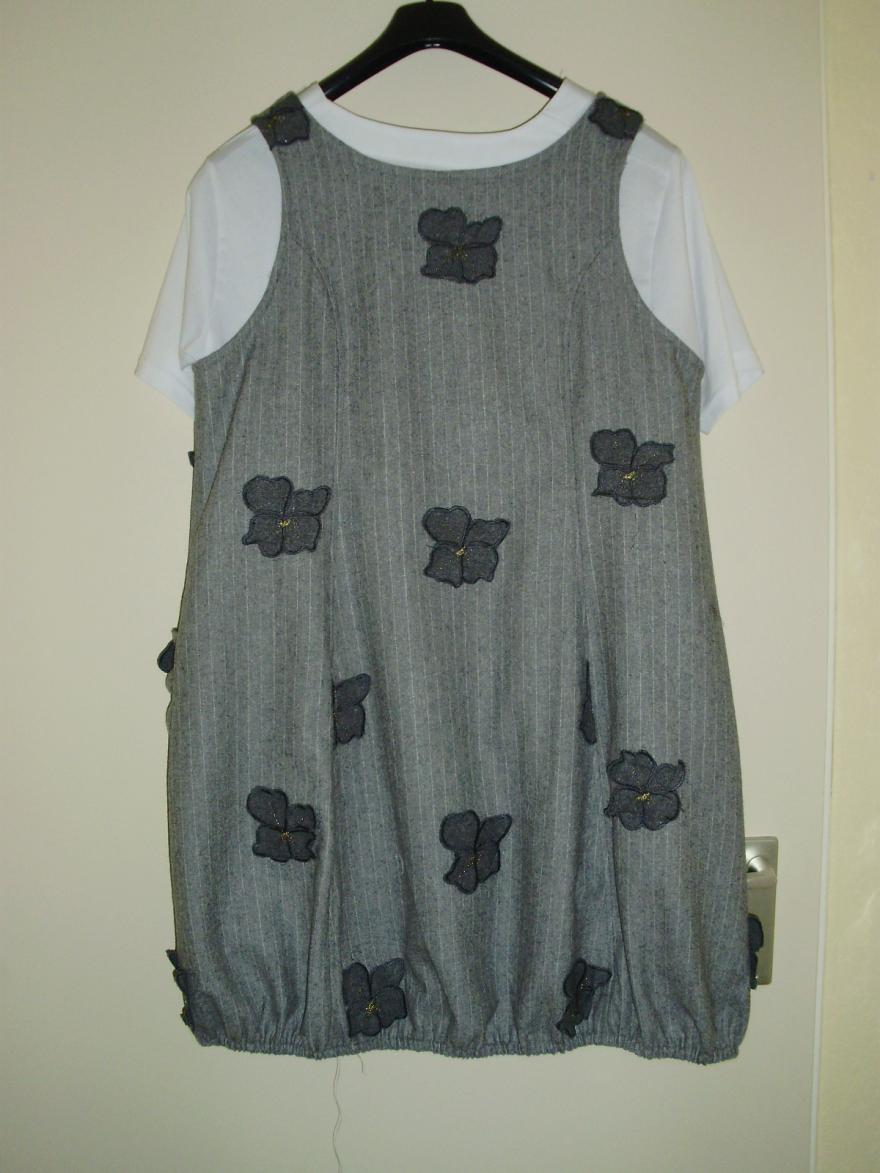 Trägerkleid Bubble Pocket Rückseite