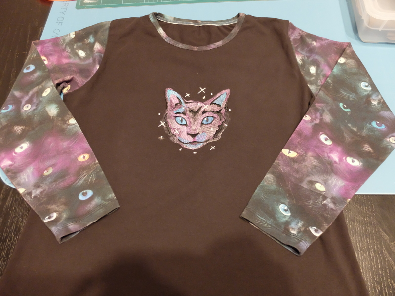 Shirt: Mysterious Cat Eyes