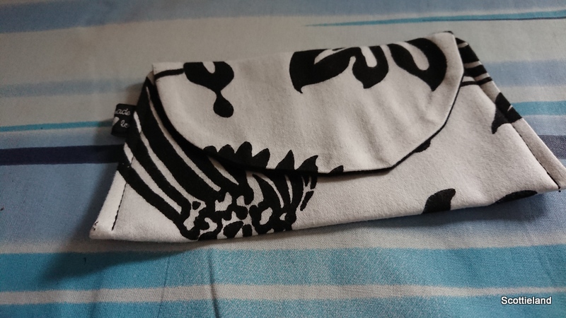 kleines Täschen nebenbei