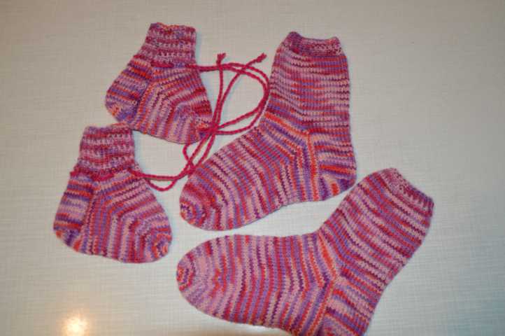 Pinke Schwesternsocken