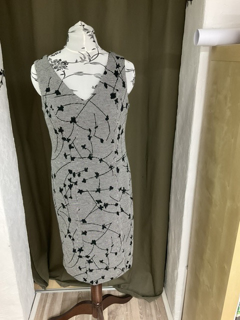 E3 Trägerkleid
