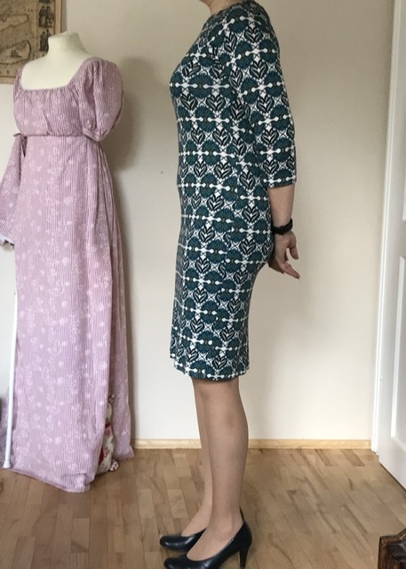 E13 - Ruckzuck Jerseykleid seite - Ceri