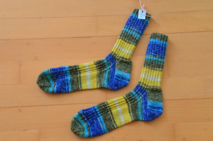 Rippensocken mit Farbverlauf