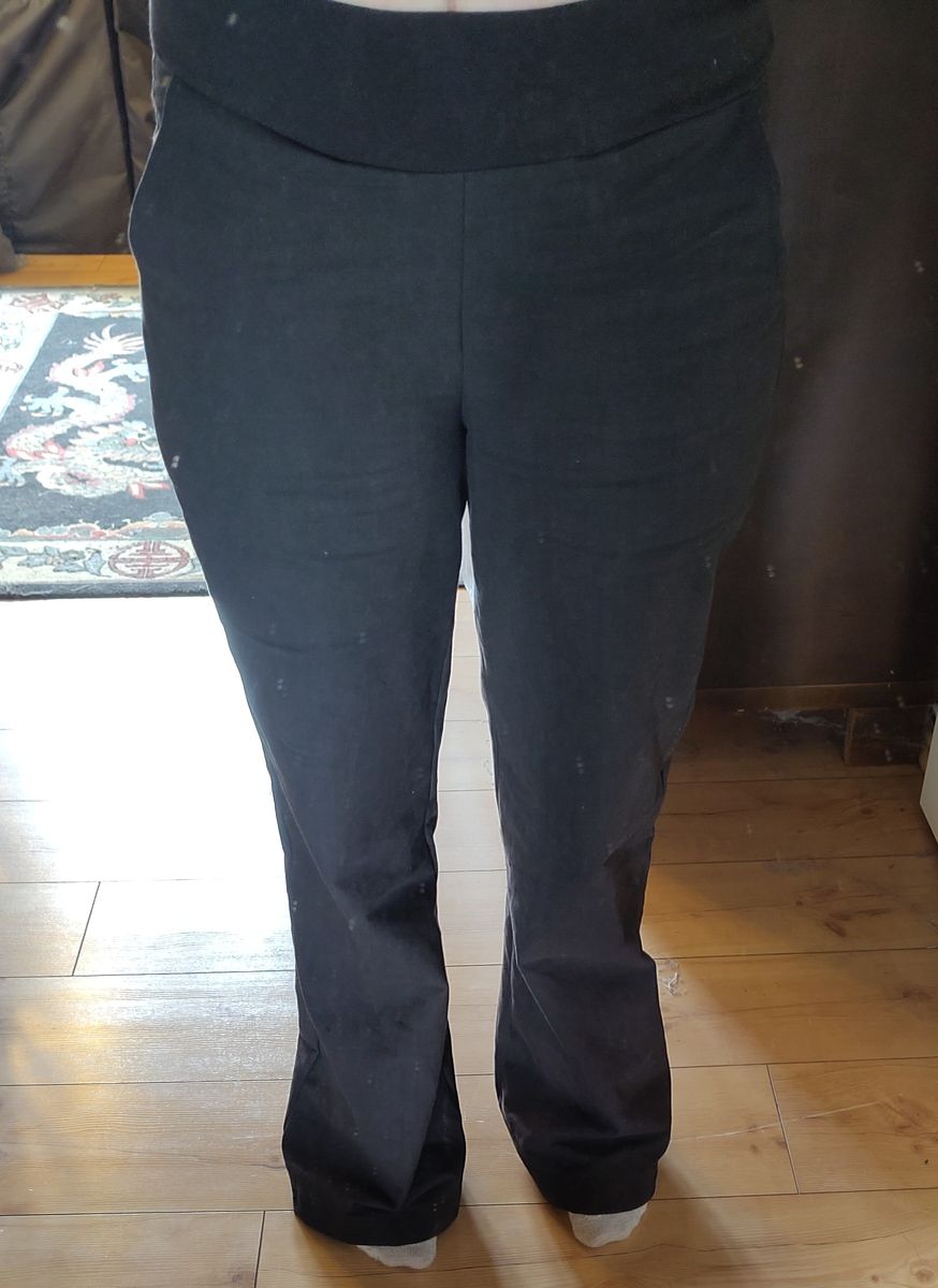 Schwarze Leinenhose