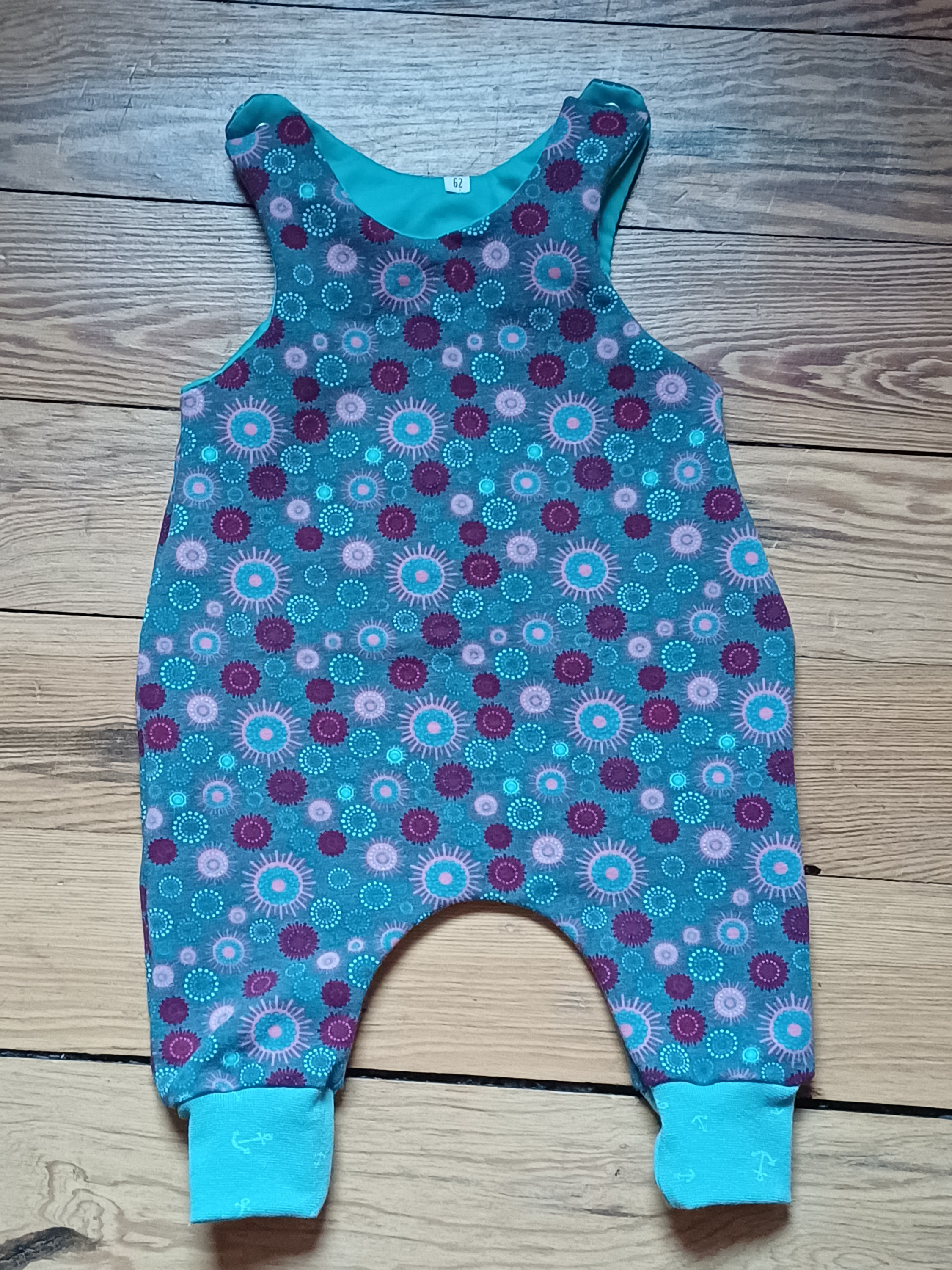 Strampelienchen Gr. 62