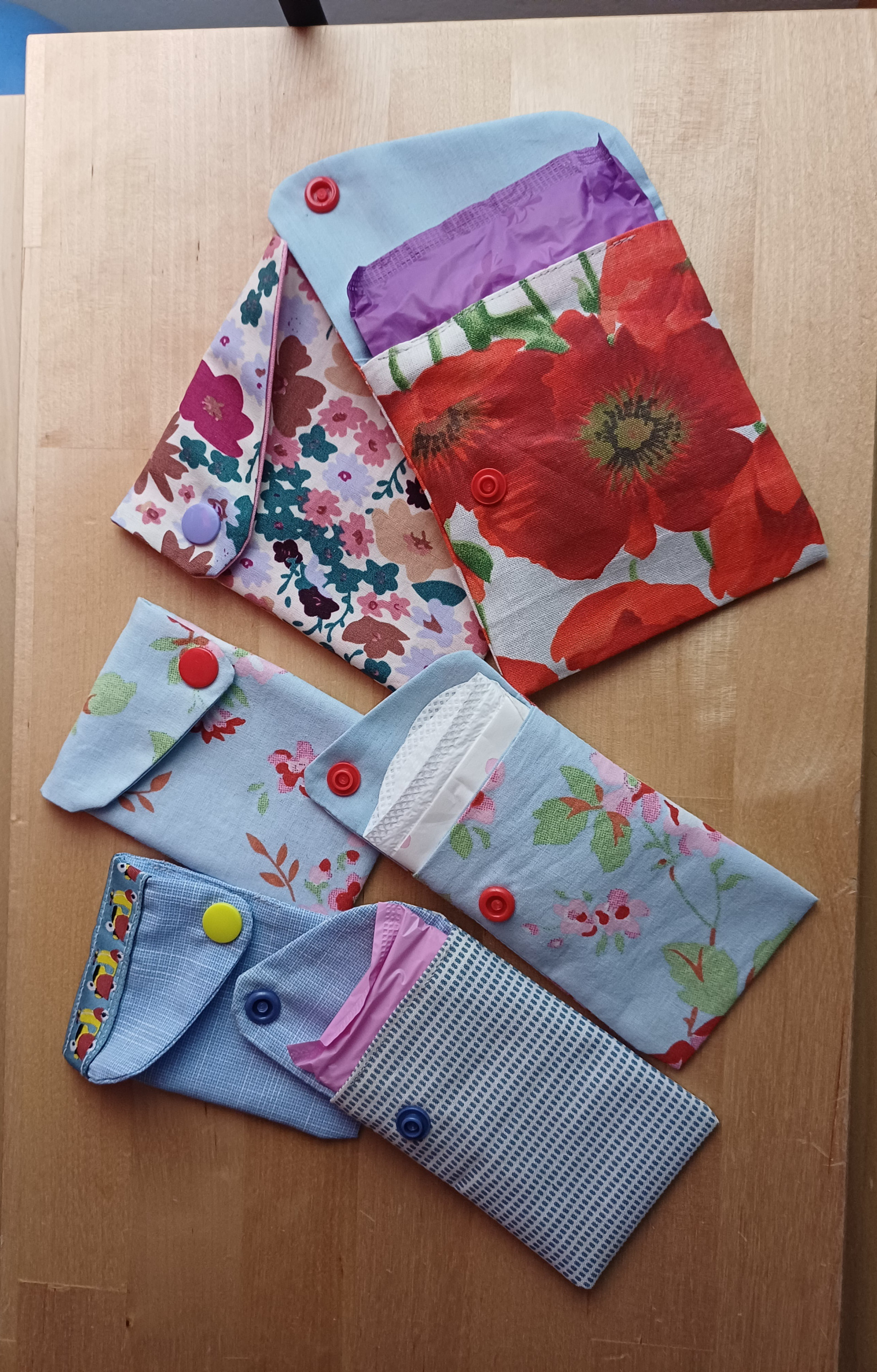 Täschchen für Slipeinlagen und Damenbinden