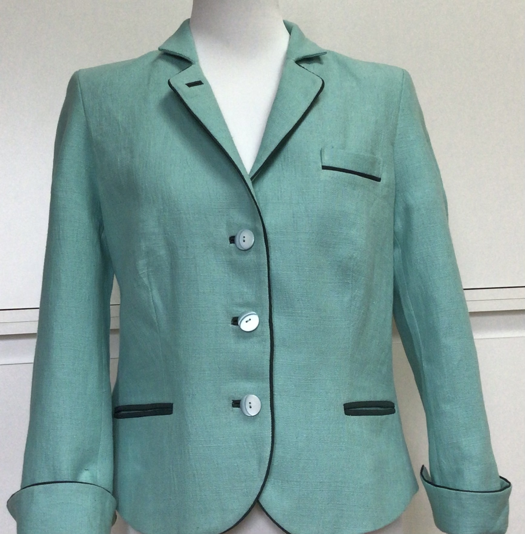 35. Italy sportive Jacke mit Paspolierung