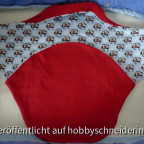 Ein leicht gefütterter Schlafsack fürs Baby aus Baumwollstoff mit Vliesfüllung (Futter: Baumwolljersey)