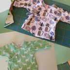 4 x Wickeljäckchen Gr. 50/56