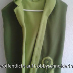 20131021 143336  Fleece-Weste mit Spitzkapuze