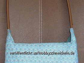 Shopper aus dem Buch "Meine Tasche Mein Design" zum Teil aus einer alten Cordhose