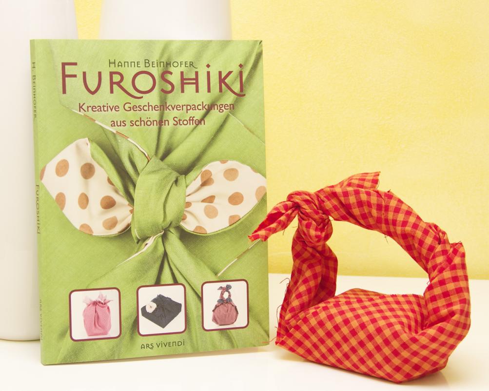 Furoshiki - Kreative Geschenkverpackungen aus schönen Stoffen - Buchvorstellung