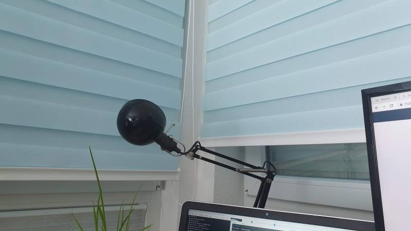 Schreibtischlampe