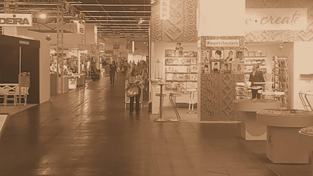 H+H Köln Hobbyschneiderin