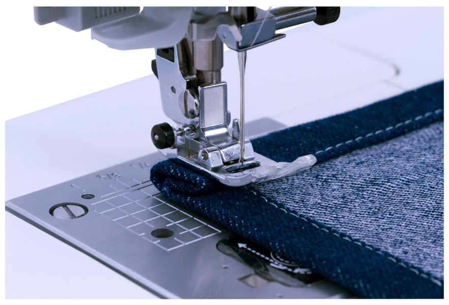JUKI HZL-G320 Jeansecke