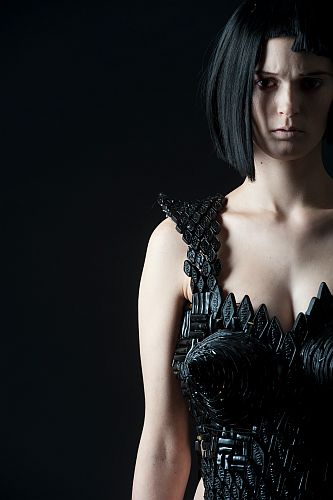 Kleid Mode aus Lakritze